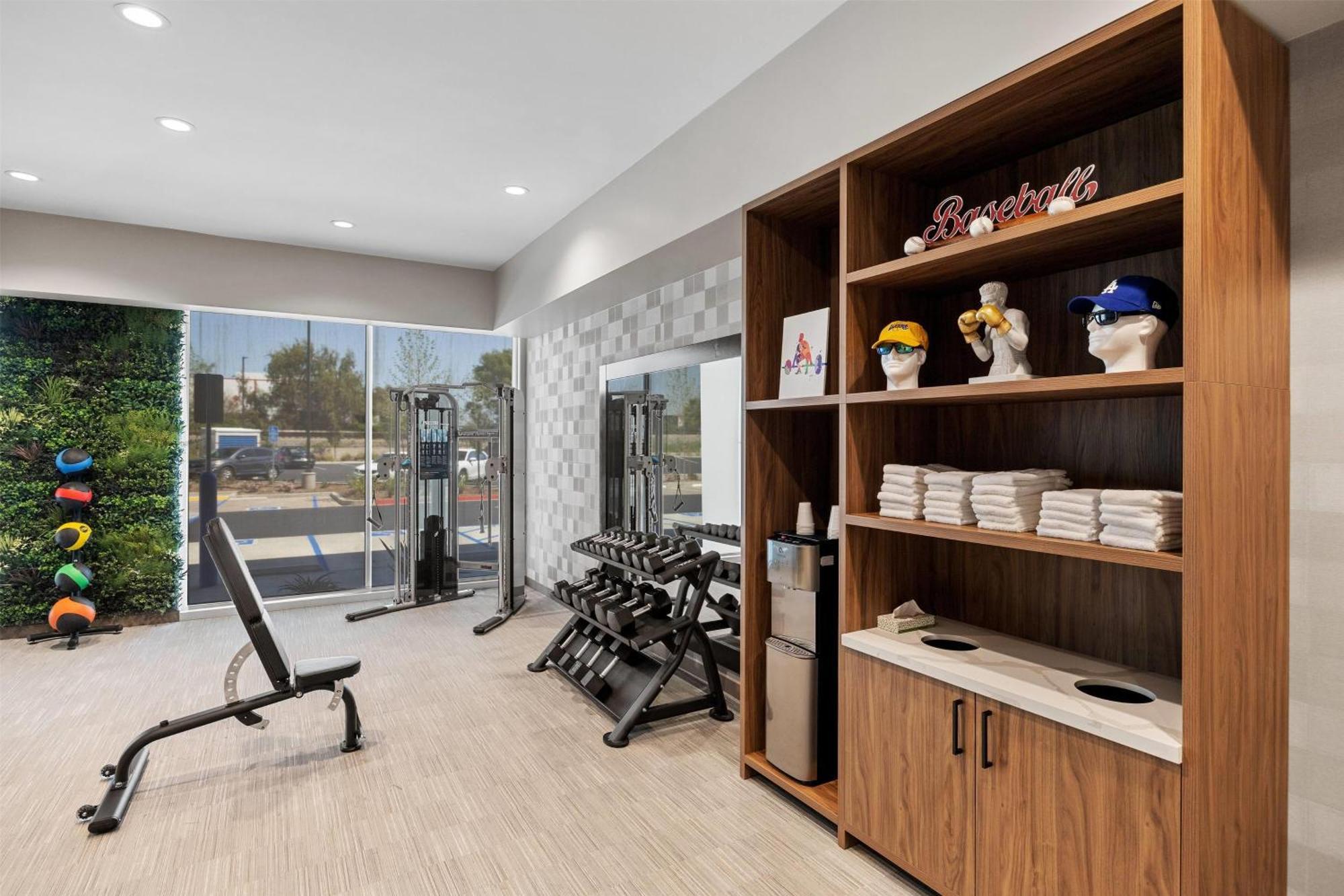La Quinta Inn & Suites By Wyndham La Habra Kültér fotó
