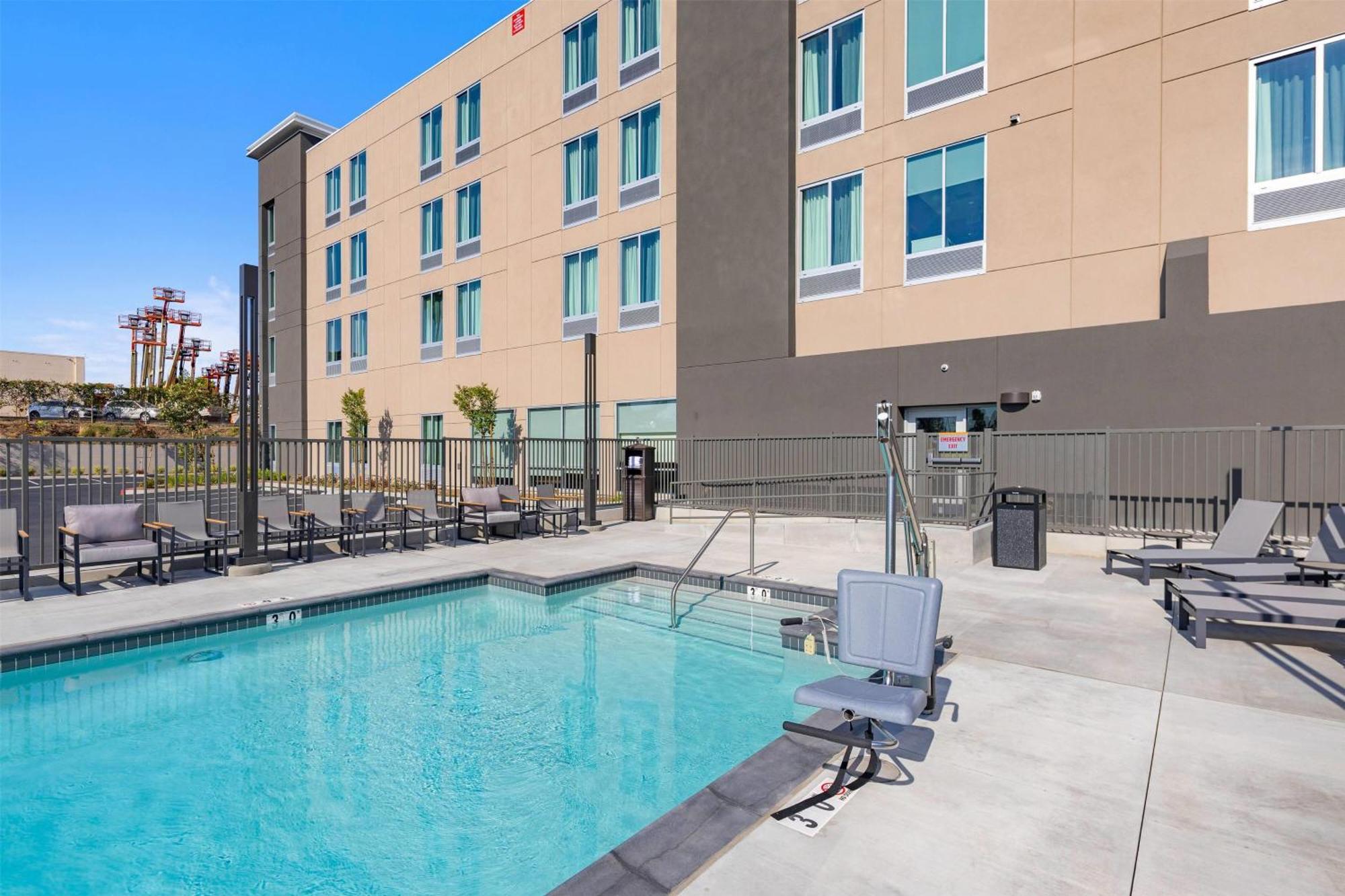 La Quinta Inn & Suites By Wyndham La Habra Kültér fotó