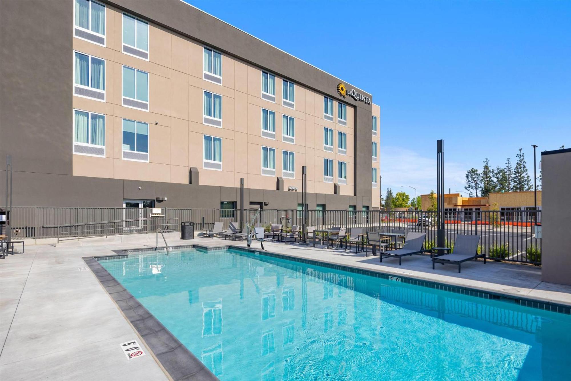 La Quinta Inn & Suites By Wyndham La Habra Kültér fotó